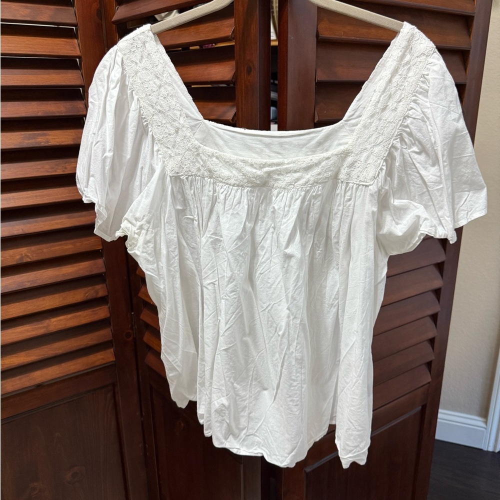 Caslon Women's White Lace Trim Top